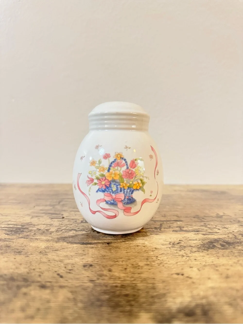 Floral Basket Ceramic Salt & Pepper Shakers |Set of 2